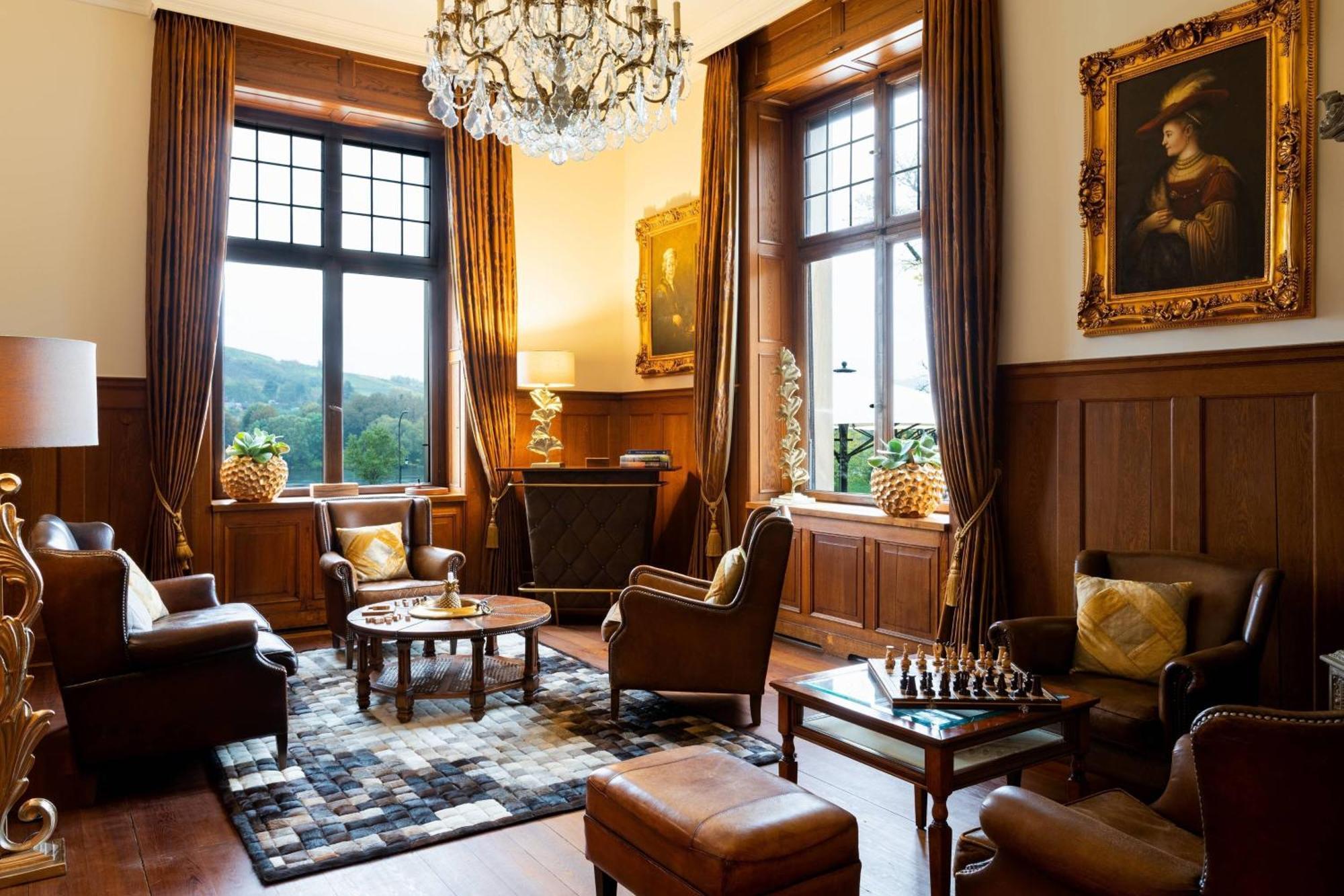 Schloss Lieser, Autograph Collection Exterior photo The living room